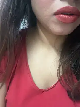 Show modela riya_sharma11 na web-kameri