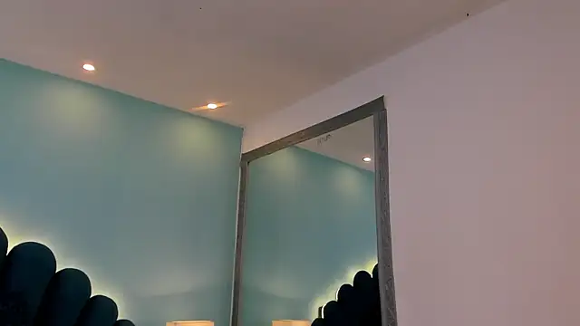 Chat +18 de sharlott18 ao vivo