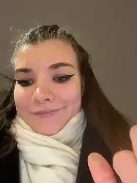 Holy_Tereza 即時 XXX 聊天