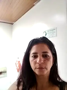 rosse_m 在線直播表演