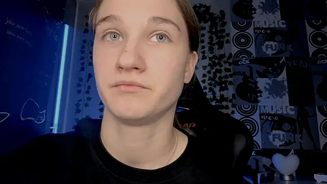 Chat XXX en directo de helgicuteness