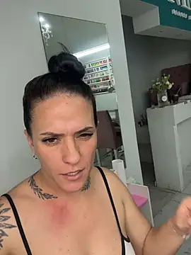 Donatellaaa07: απευθείας συνομιλία ΧΧΧ