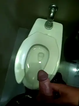 Chat XXX en directo de Damiianm