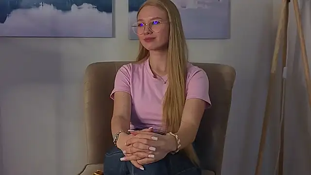 RethaSteimer's Live XXX Chat