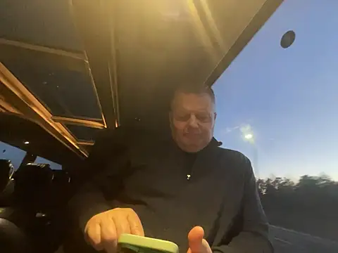 The_Oldbull's Live XXX Chat