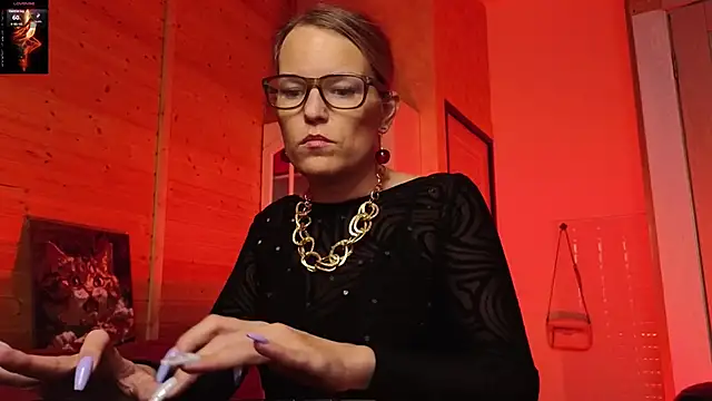 Živý XXX chat Lady_Shine