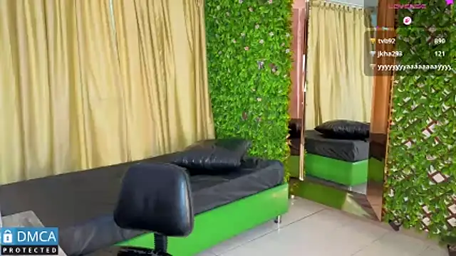 nena_cupcake_'s Live XXX Chat