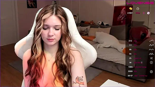 Frau_Lina Webcam-Show