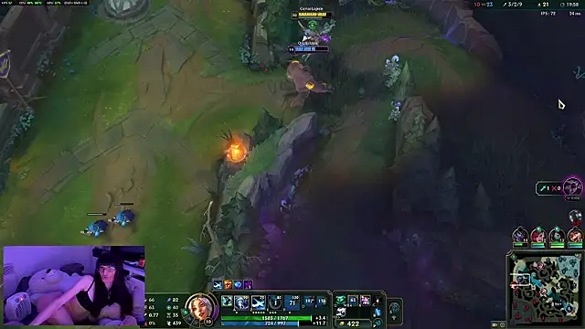 CeriseLapine Show in webcam