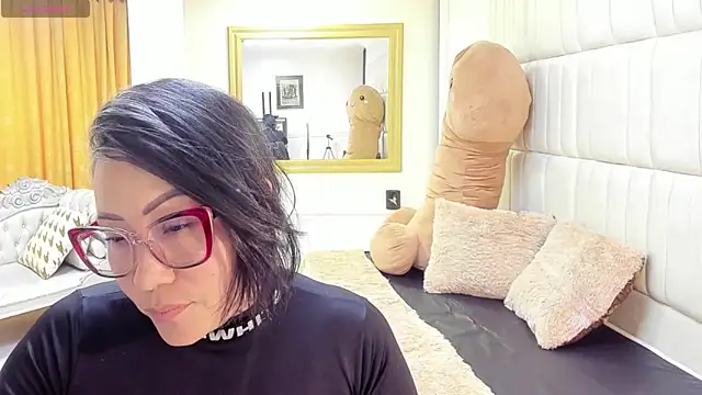 دردشة gaby_trent الجنسية المباشرة