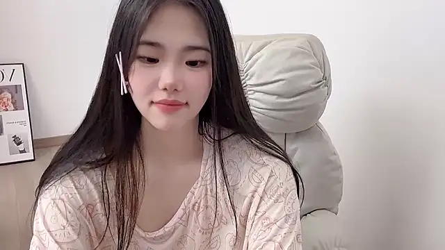 suki-1 在線直播表演