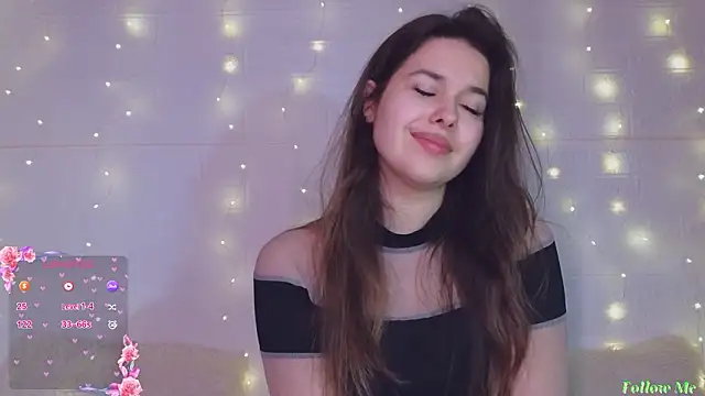 Chat +18 de Minne__mouse ao vivo