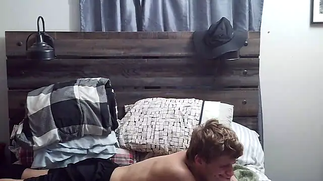 Вебкам-шоу spazz247