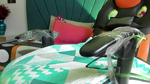 Ariel_star1 现场XXX聊天