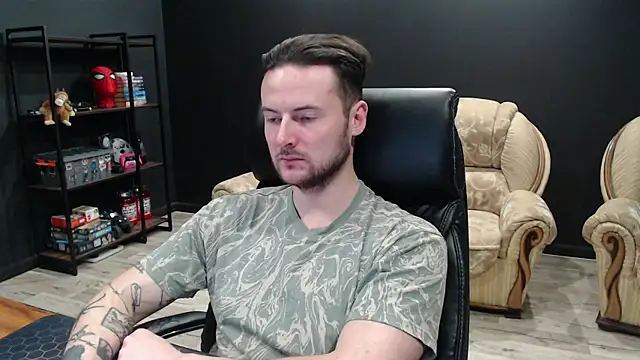 MihasikD Adlı Modelin Web Kamerası Şovu