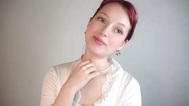 Show modela ValeneRomer na web-kameri