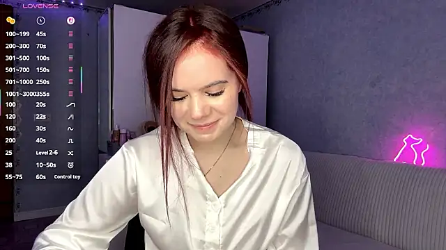 Czat XXX na żywo – Lia_rise