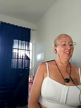 MILEIDE980's Webcam Show