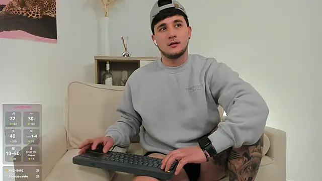 Massimo_Fiore: απευθείας συνομιλία ΧΧΧ