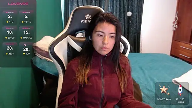 Živý XXX chat alice_middlee