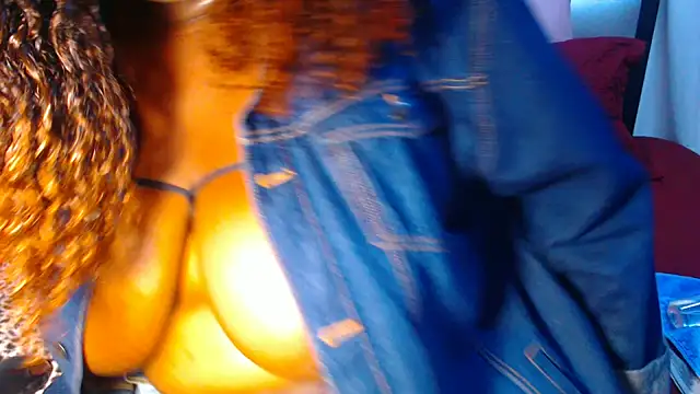 DARKBUSTY030 Live XXX-Chat