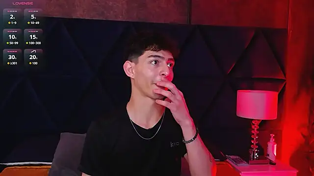 Logan_Woods Webcam Show