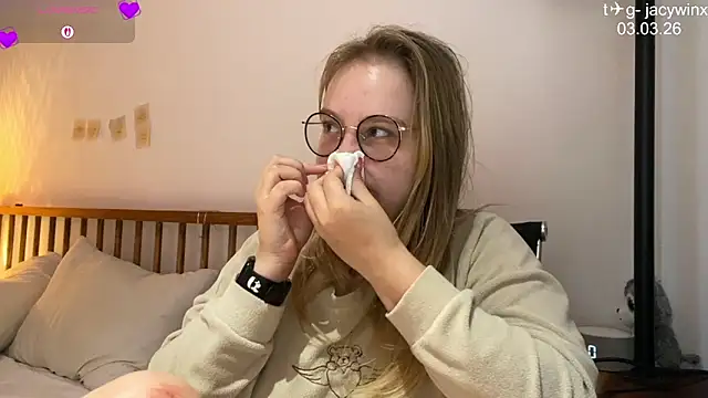 JacyWinslatのライブXXXチャット