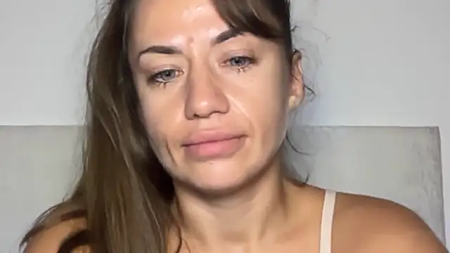 Roriann's Live XXX Chat