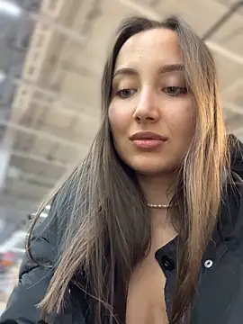 ICrazyOneIRL Live XXX-chat