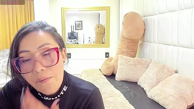 gaby_trent élő XXX-chatje