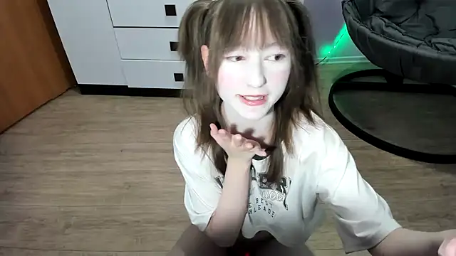 Yoonhee_ki 即時 XXX 聊天