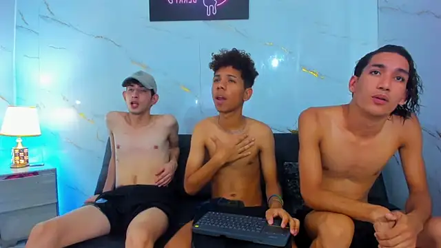 Spicy_guys' Live XXX Chat