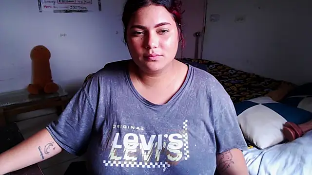 Chat +18 de girl_milk2 ao vivo