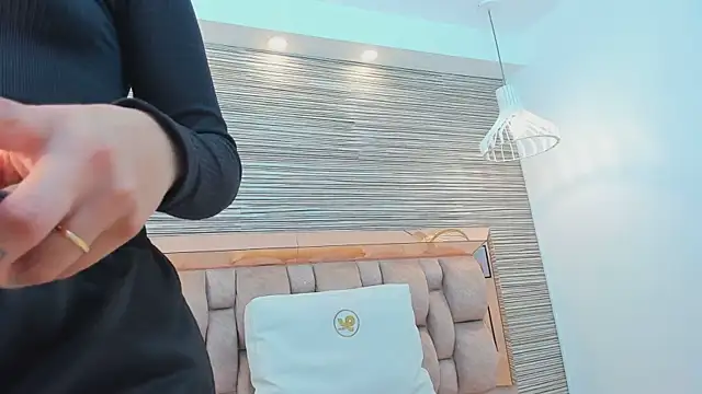 chloe_murray – Naživo XXX chat