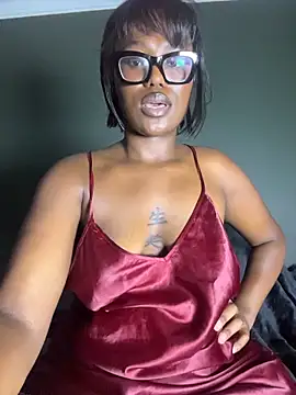 Czat XXX na żywo – Moonzy77