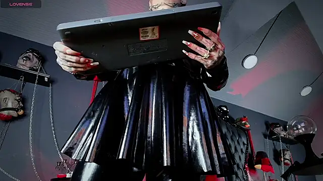 عرض كام MorganaCrowley