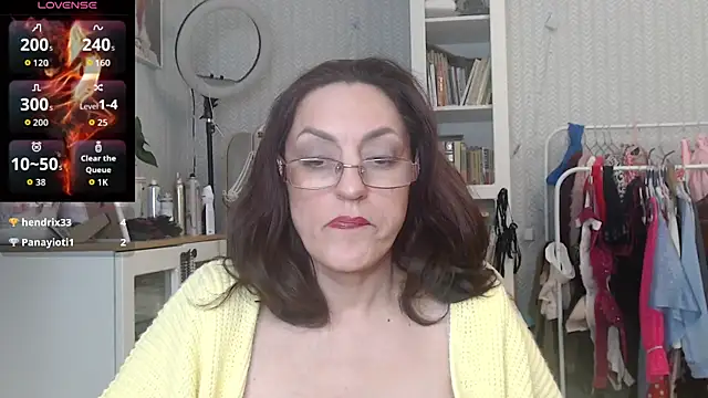 Vivian_Violet_のライブXXXチャット