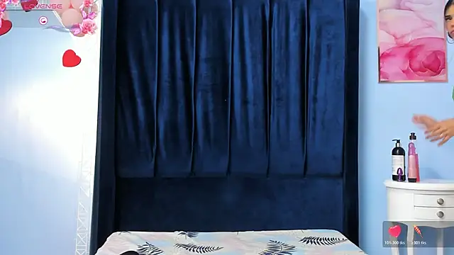 tifanibrown Live XXX-Chat