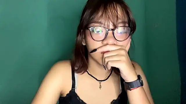 TerisaYellow Live XXX-Chat