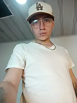 Chat +18 de Emmanuel_Lust ao vivo