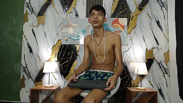 KITTY_BOSH লাইভ XXX চ্যাট