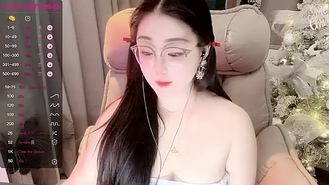 Monica-666888- 即時 XXX 聊天