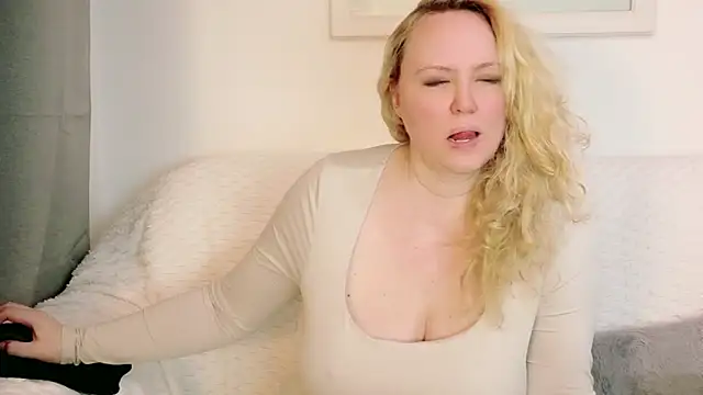 Webkamerová show Sarah4you