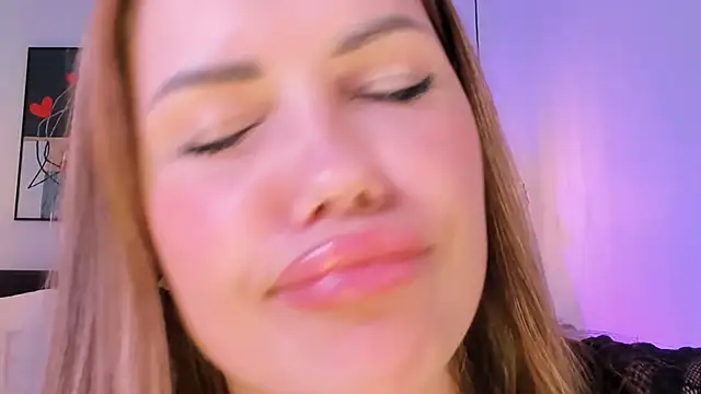 Roxana_Wet_ Webcamshow