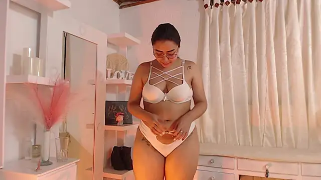 Chat XXX Live _Kim__M