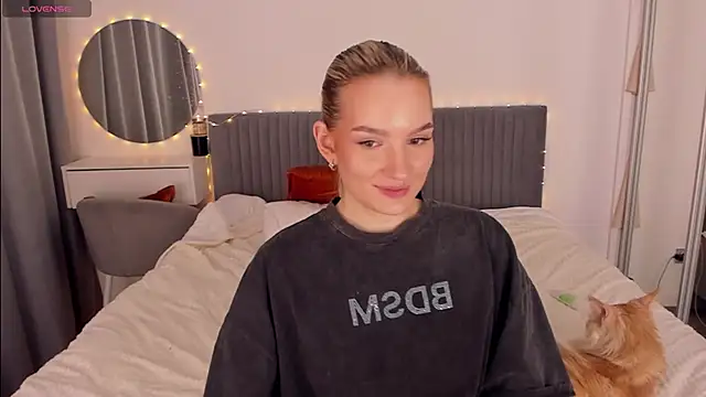 CassieRayss Chat XXX live