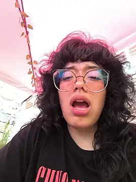 Fun_Everywhere's Live XXX Chat