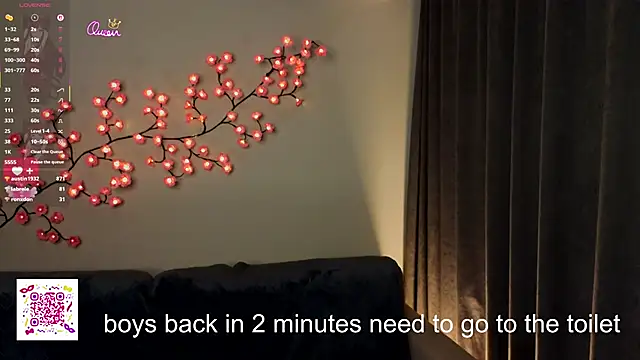 ElsaDivine Chat XXX live