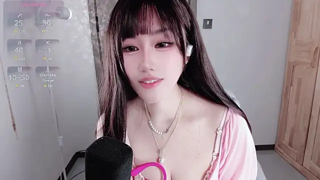 Chat XXX en directo de 77-rororo