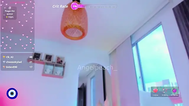 Angel_Peach 即時 XXX 聊天